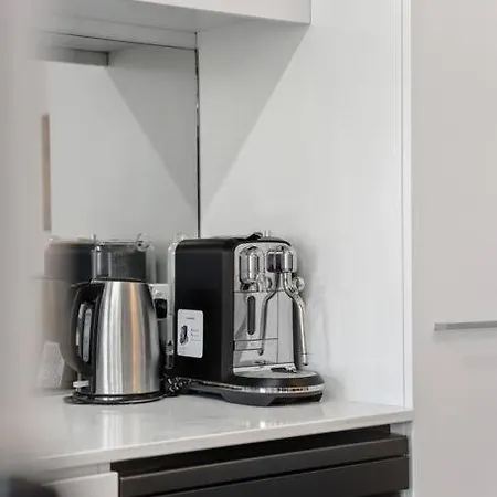 River Torrens Retreat - 2Br, Parking, Wi-Fi Adelaide Exterior photo