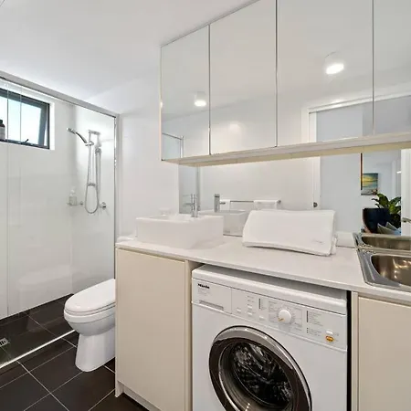 River Torrens Retreat - 2Br, Parking, Wi-Fi Adelaide Exterior photo
