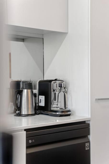 Apartment River Torrens Retreat - 2br, Parking, Wi-fi