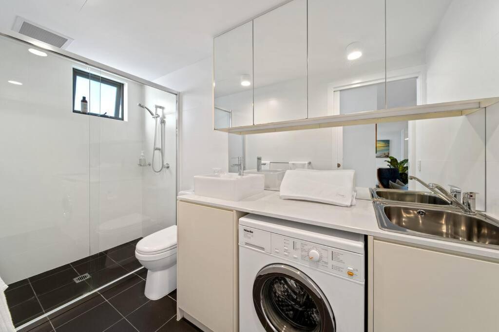 River Torrens Retreat - 2br, Parking, Wi-fi Adelaide