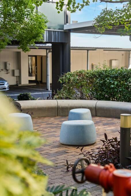 Apartment River Torrens Retreat - 2br, Parking, Wi-fi *